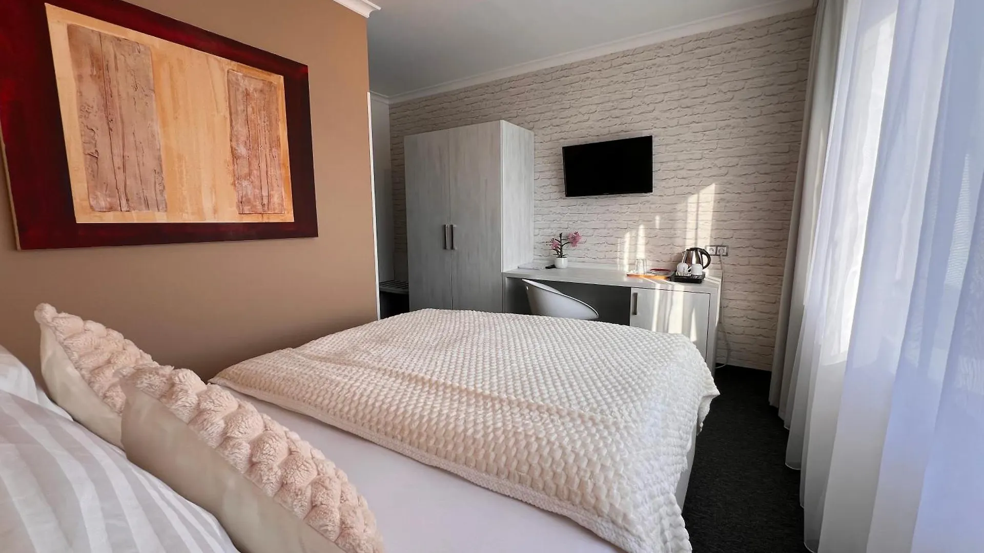 Grand Petit Hotel Praga 3*,  Czechy